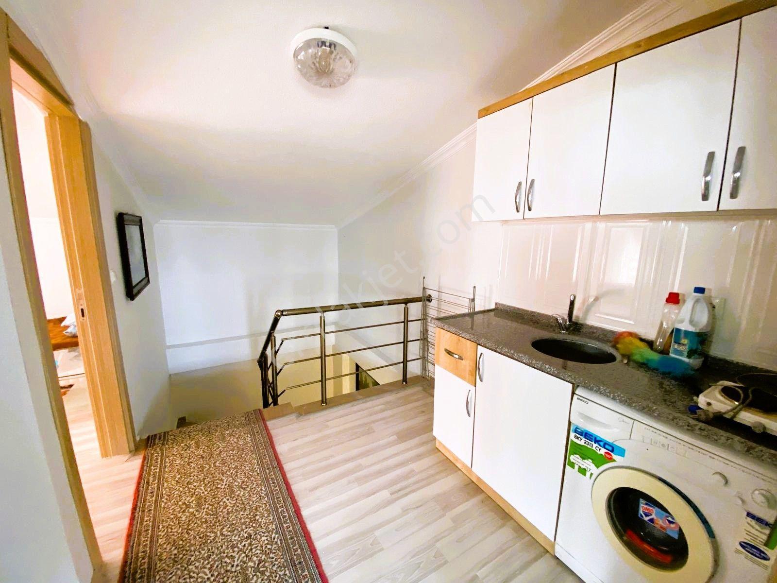 Yeniçiftlikte Deniz Manzaralı 200 M2 Arsa İçerisinde Müstakil İskanlı 4+1 Villa Yazlık - Görsel 11