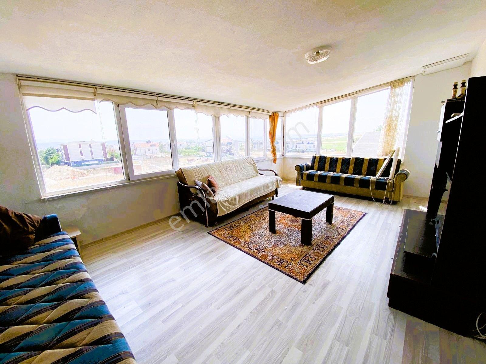 Yeniçiftlikte Deniz Manzaralı 200 M2 Arsa İçerisinde Müstakil İskanlı 4+1 Villa Yazlık - Görsel 8