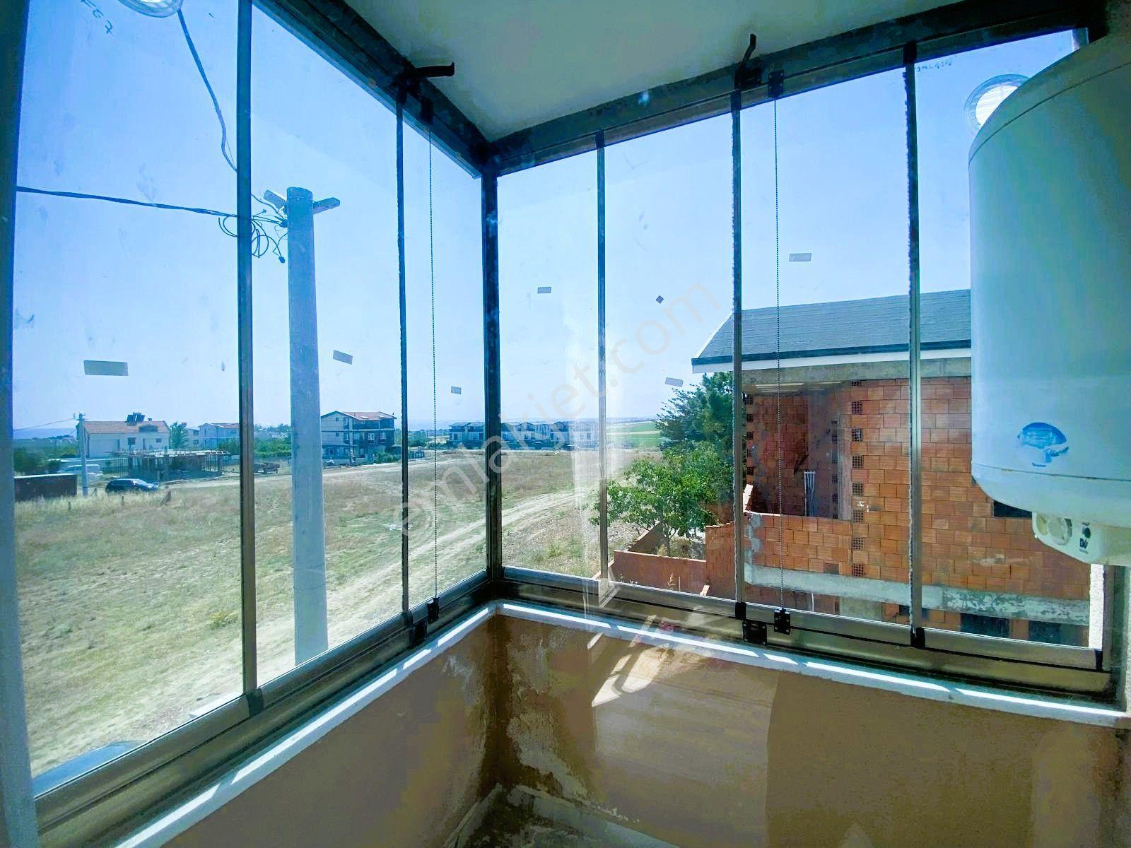 Yeniçiftlikte Deniz Manzaralı 200 M2 Arsa İçerisinde Müstakil İskanlı 4+1 Villa Yazlık - Görsel 16