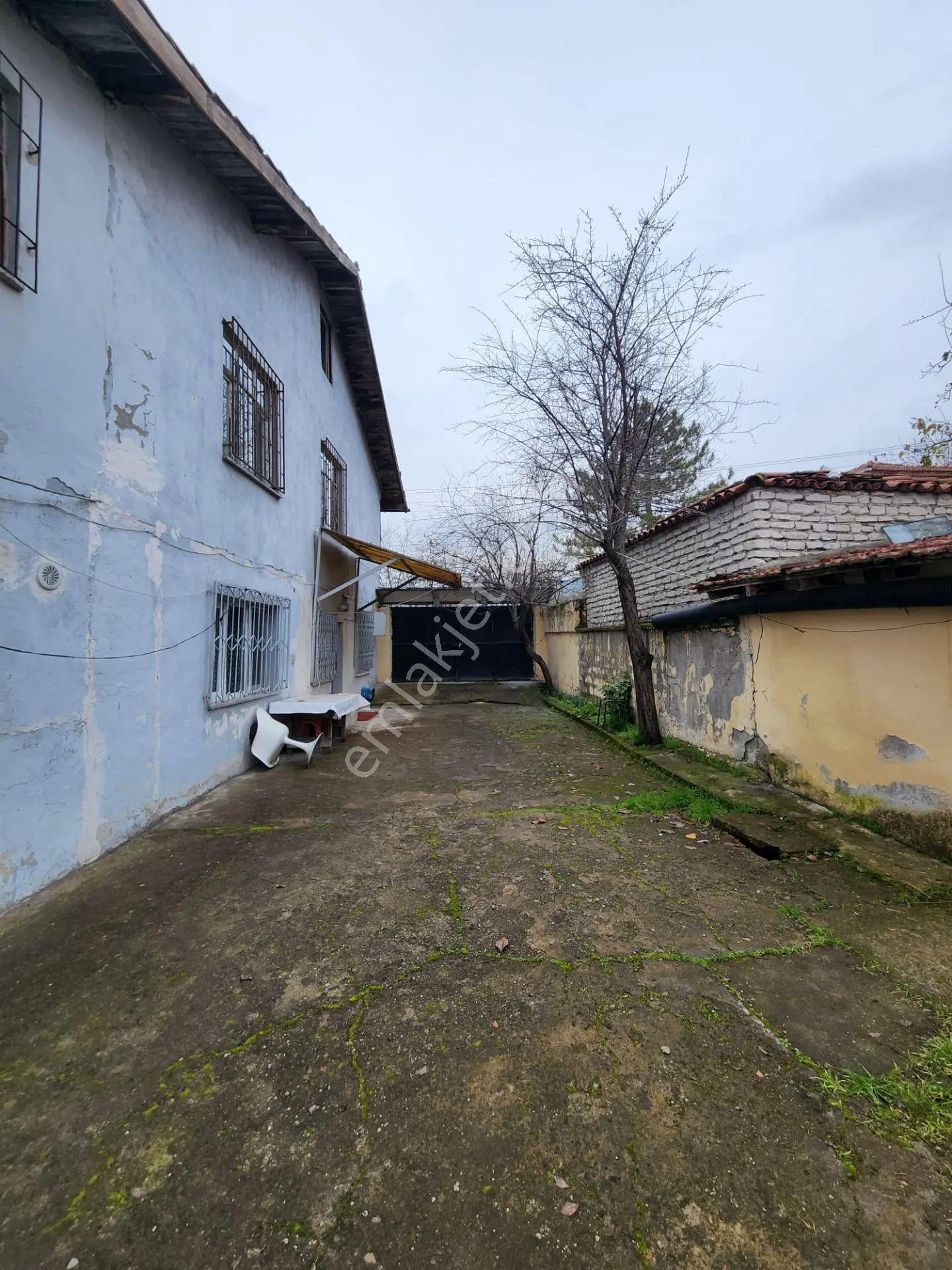 Karabük Safranbolu Bağlarbaşı Mahallesinde Doğayla İç İçe Satılık İki Katlı Müstakil Ev Ve Arsası - Görsel 4