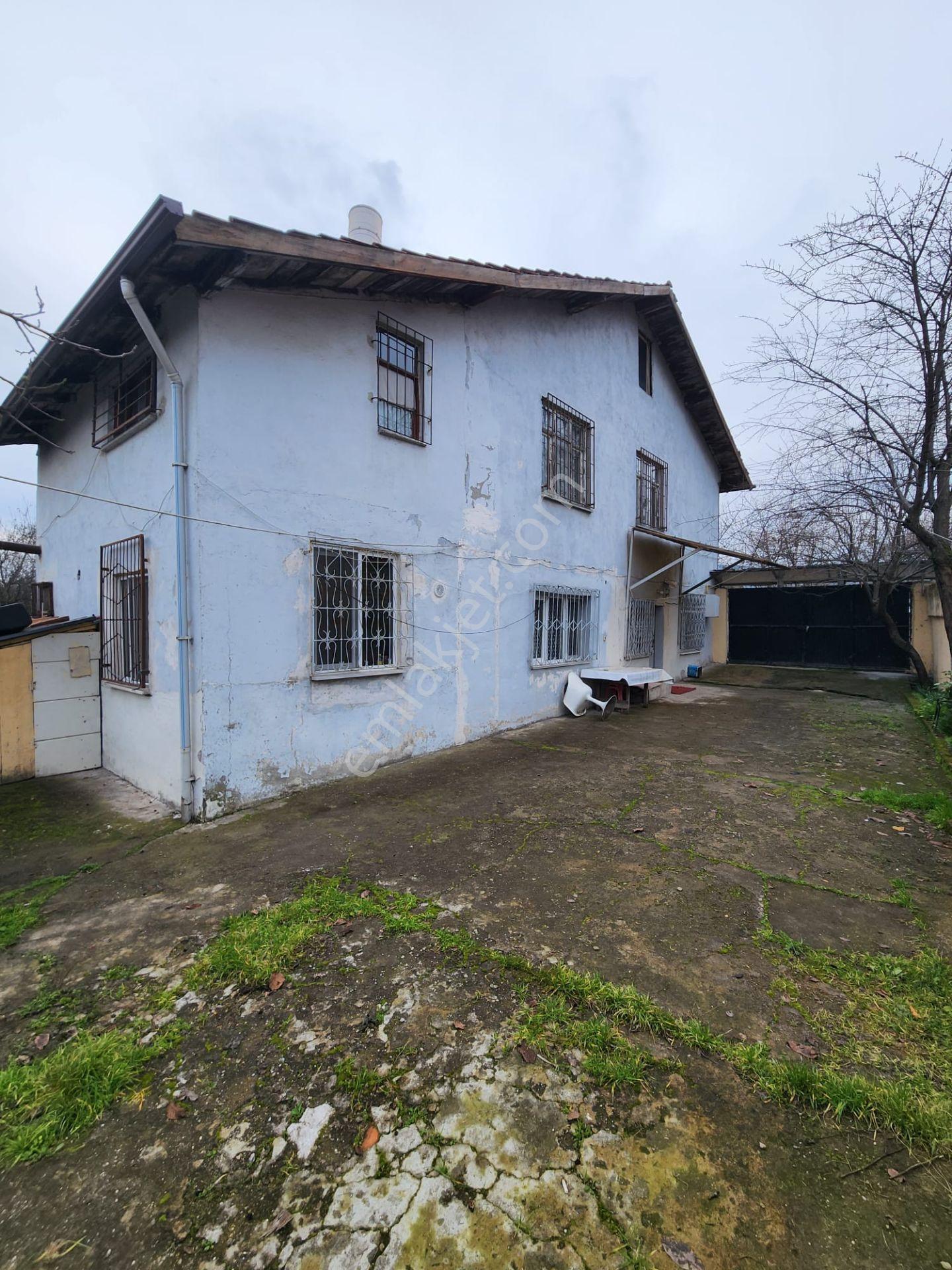Karabük Safranbolu Bağlarbaşı Mahallesinde Doğayla İç İçe Satılık İki Katlı Müstakil Ev Ve Arsası - Görsel 5