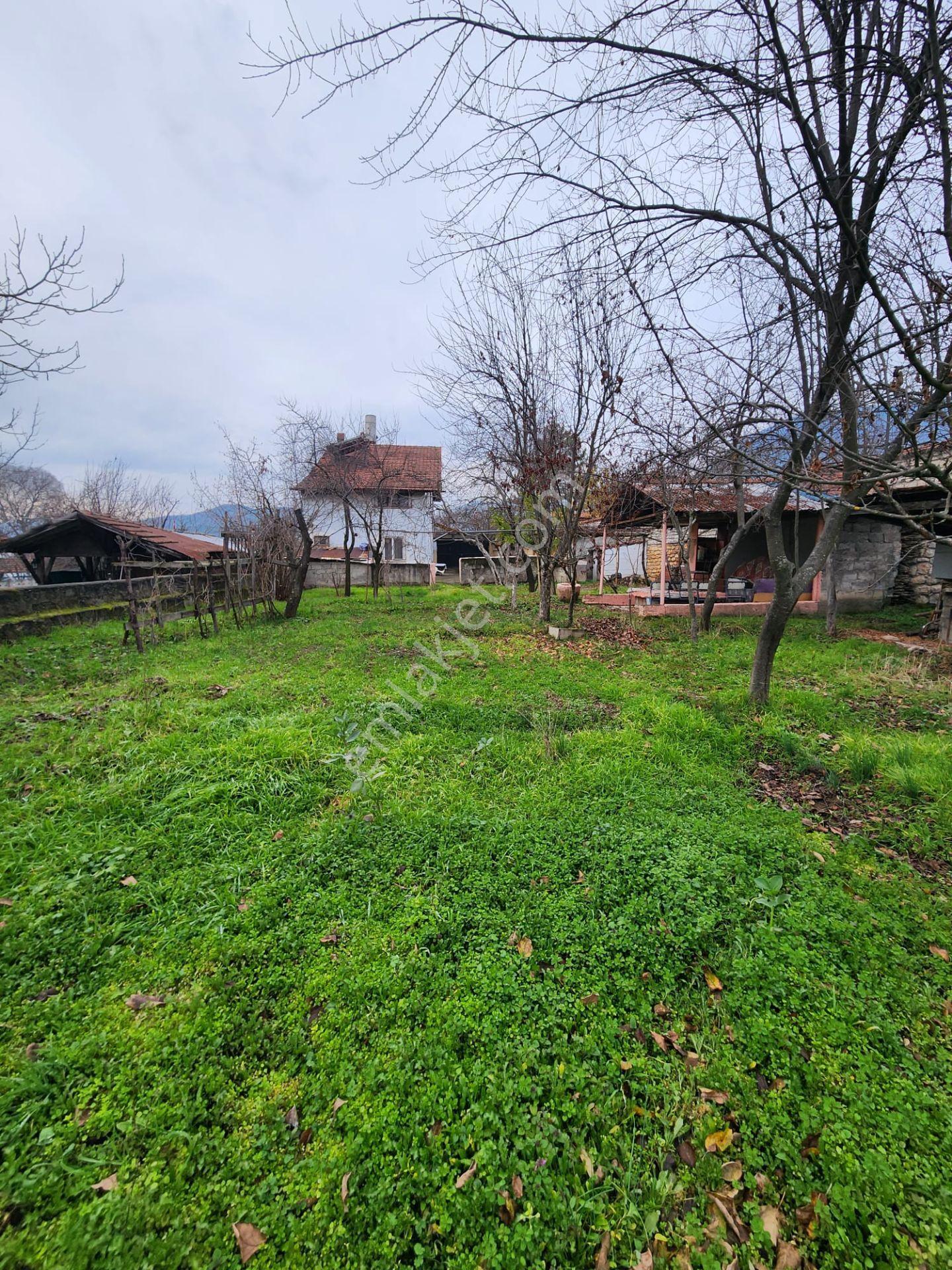 Karabük Safranbolu Bağlarbaşı Mahallesinde Doğayla İç İçe Satılık İki Katlı Müstakil Ev Ve Arsası - Görsel 16