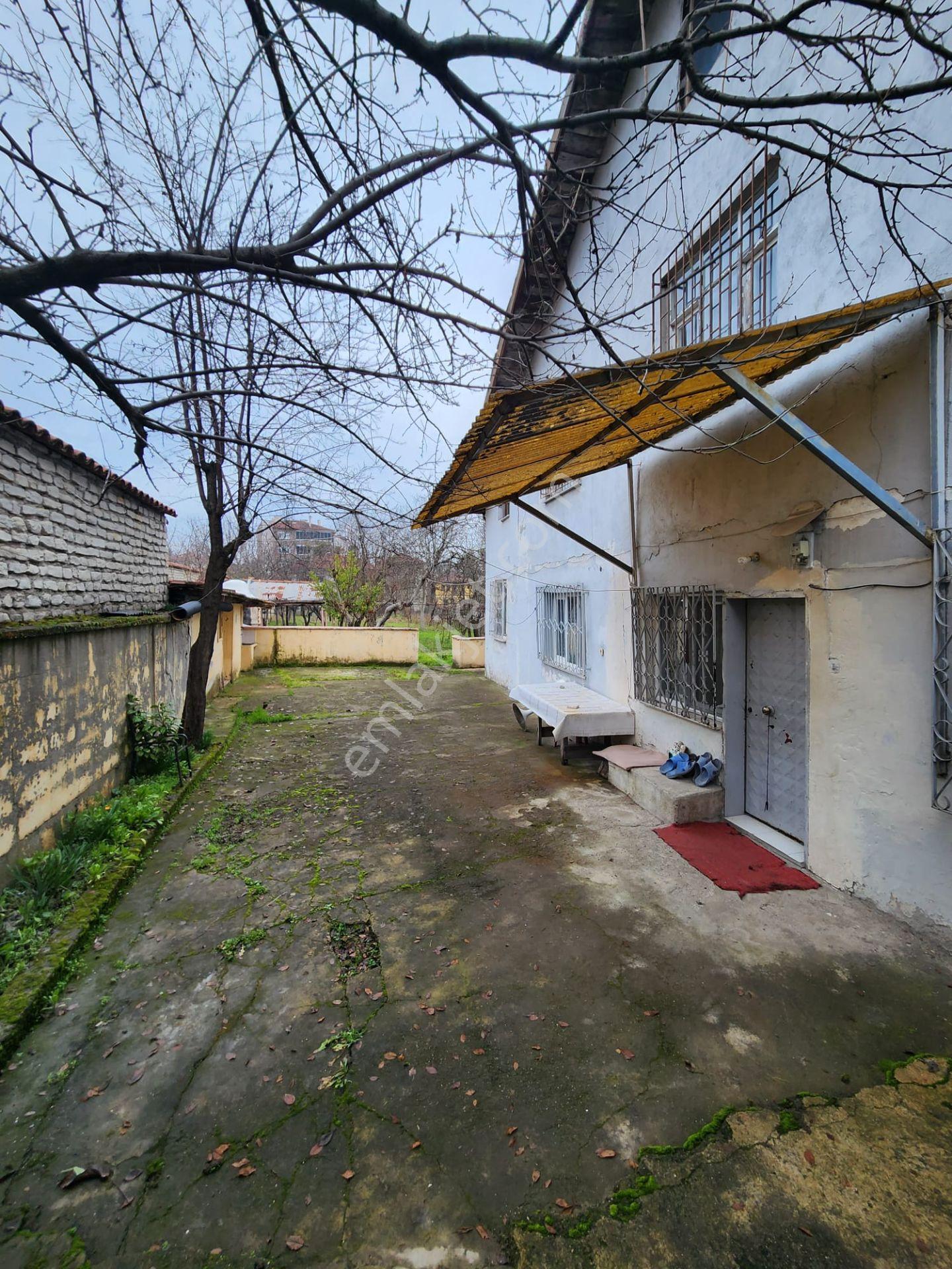 Karabük Safranbolu Bağlarbaşı Mahallesinde Doğayla İç İçe Satılık İki Katlı Müstakil Ev Ve Arsası - Görsel 7