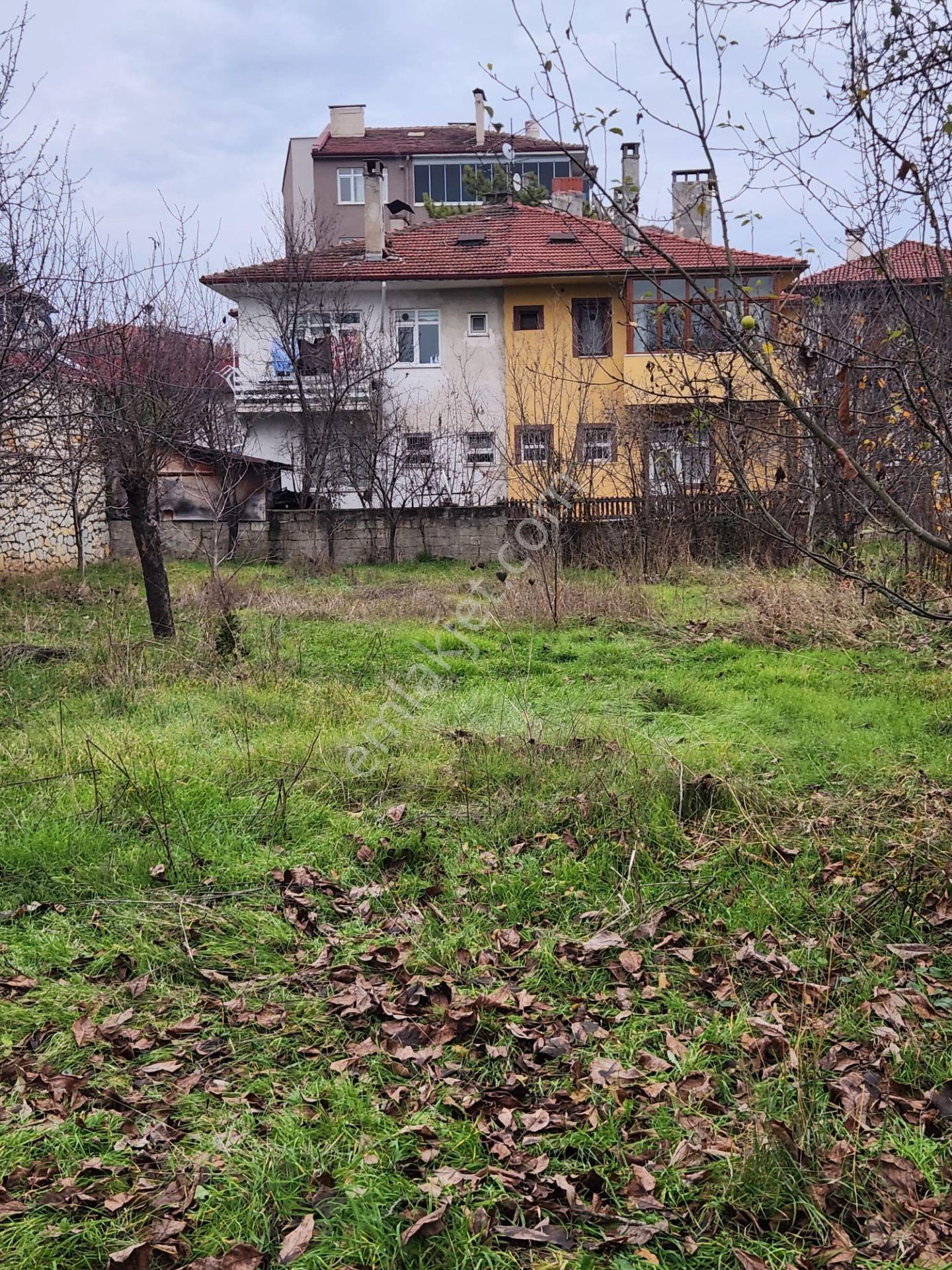 Karabük Safranbolu Bağlarbaşı Mahallesinde Doğayla İç İçe Satılık İki Katlı Müstakil Ev Ve Arsası - Görsel 15