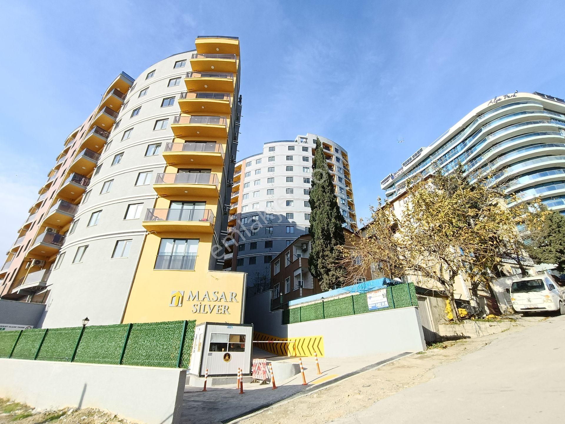 Masar Silver Sitesinde, Deniz Manzaralı, Sıfır Ve Taşınmaya Hazır Satılık Daire