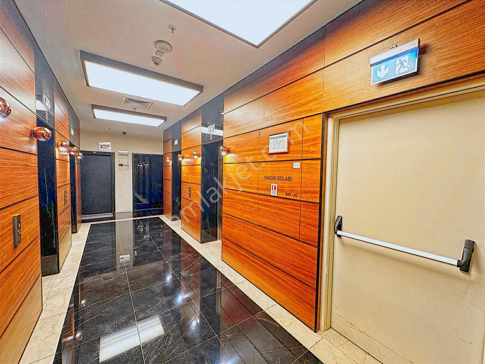 Remax'tan Full Eşyalı Bomonti Business Center'da 223 M2 Ofis - Görsel 13