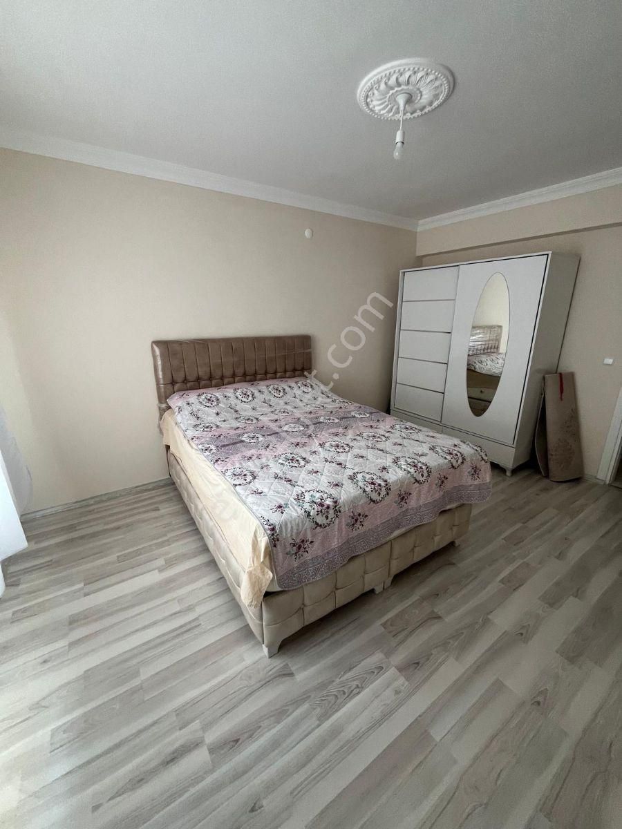 Yenidoğan Mah 3+1 Eşyalı Köşe Başı Daire - Görsel 7