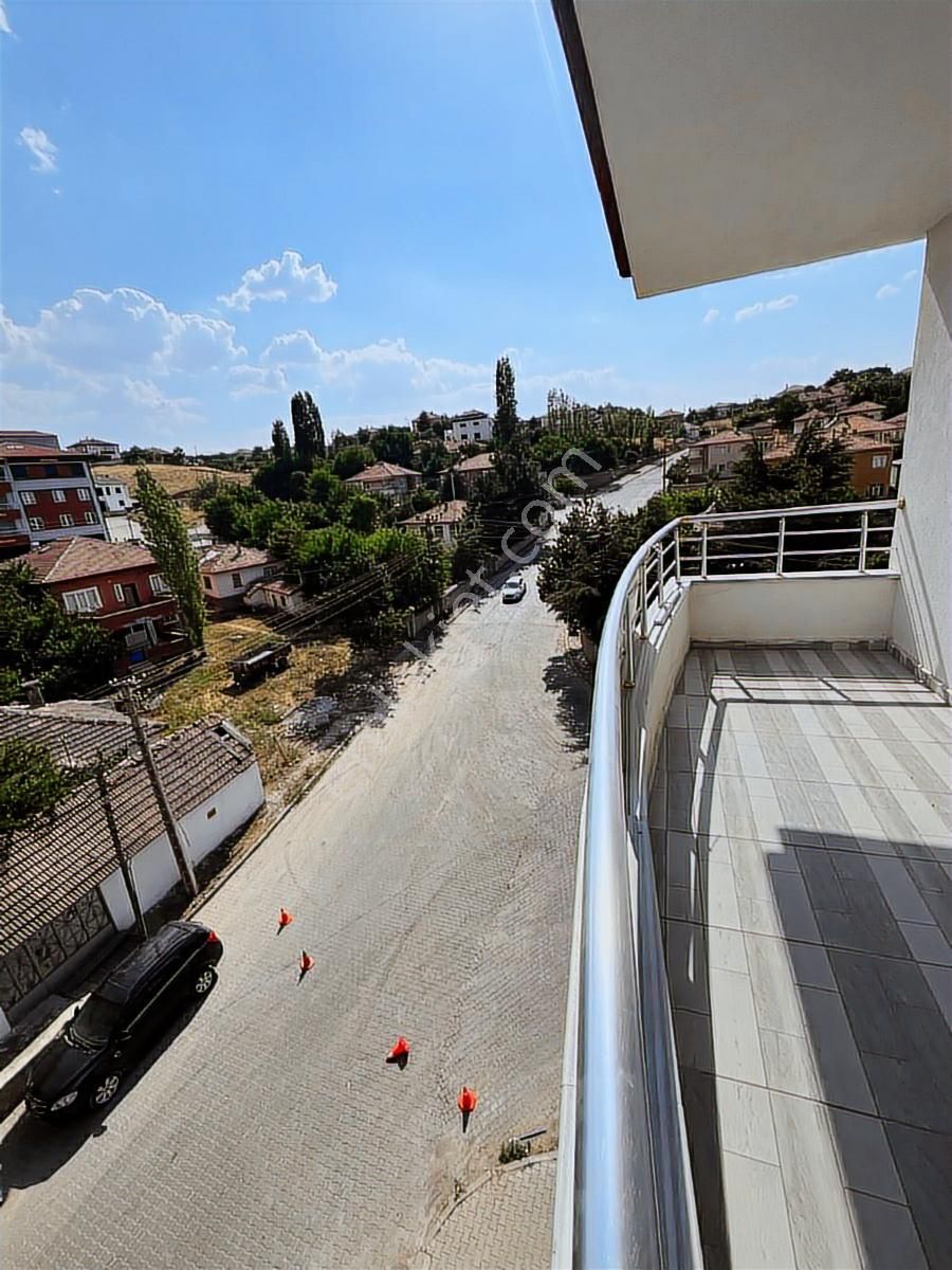 Yenidoğan Mah 3+1 Eşyalı Köşe Başı Daire - Görsel 12