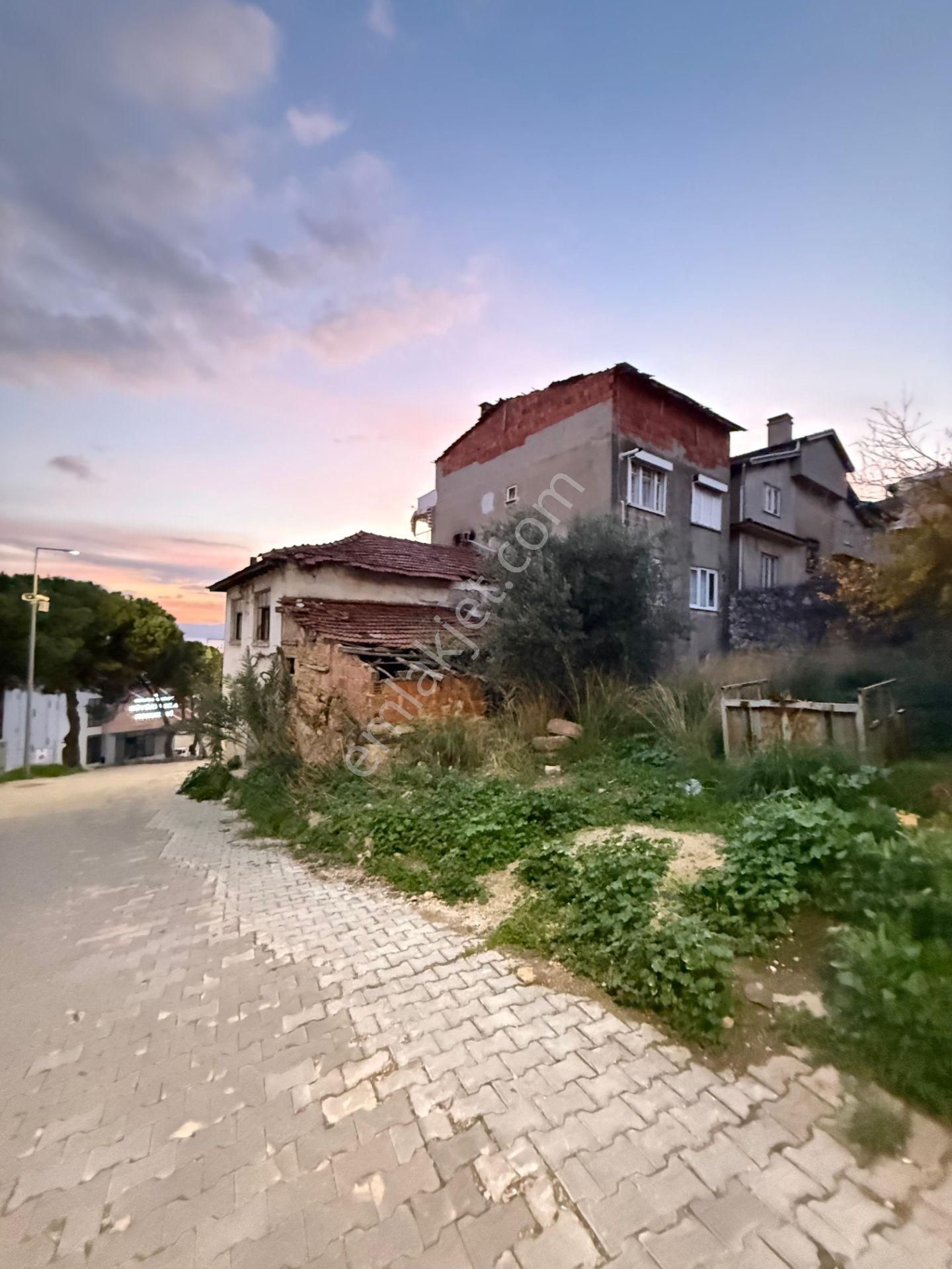 B.kumla Köy İçinde Deniz Manzaralı Bahçeli Kargir Ev - Görsel 9