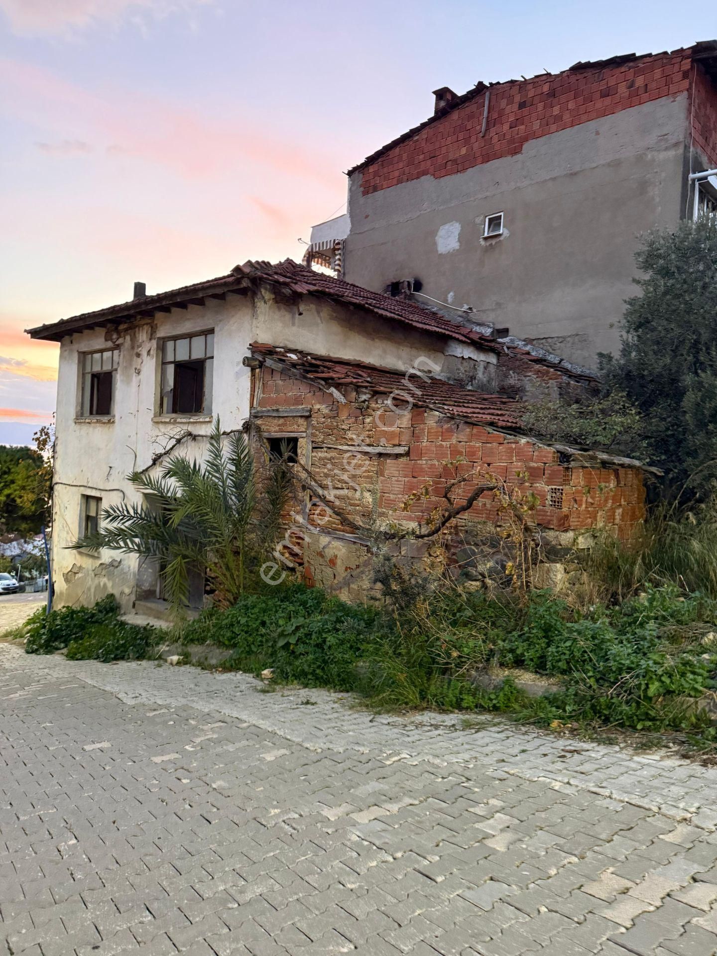 B.kumla Köy İçinde Deniz Manzaralı Bahçeli Kargir Ev - Görsel 11