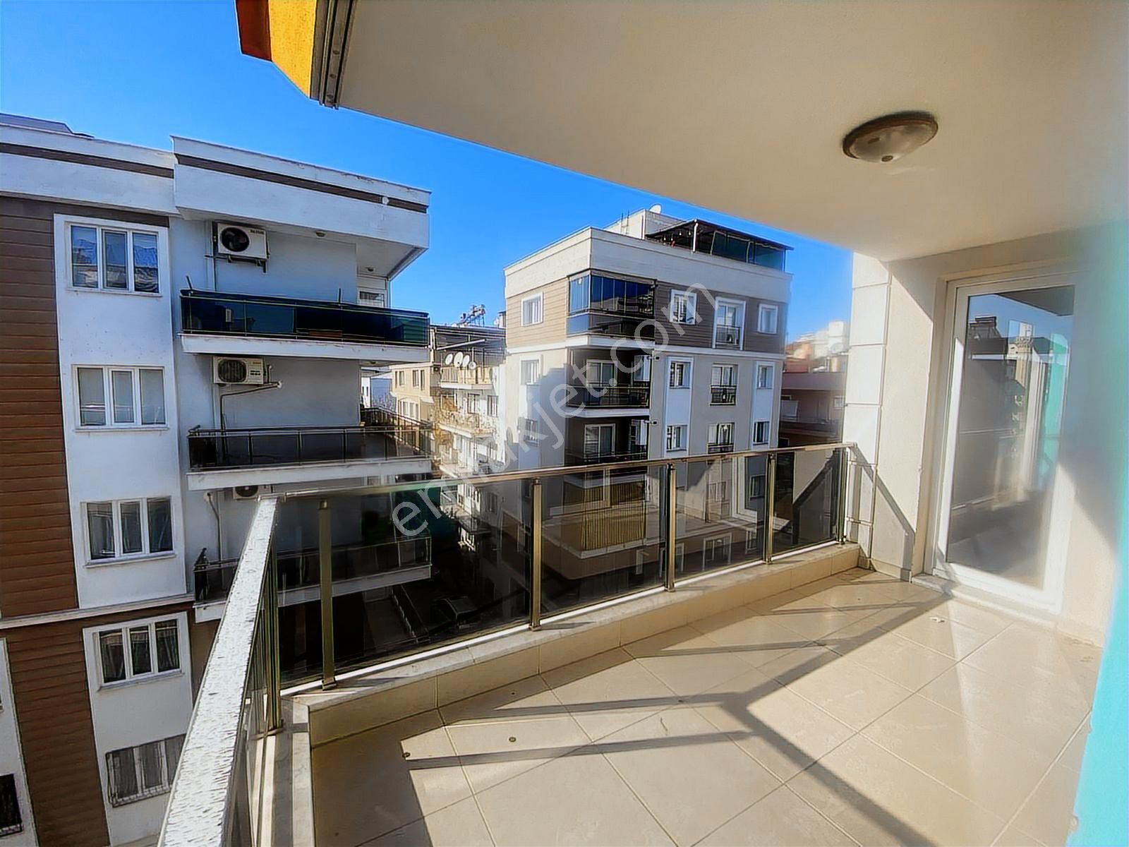 Efeler Mahallesi'nde Arakat Doğalgazlı 3+1 Kiralık Daire.. - Görsel 11