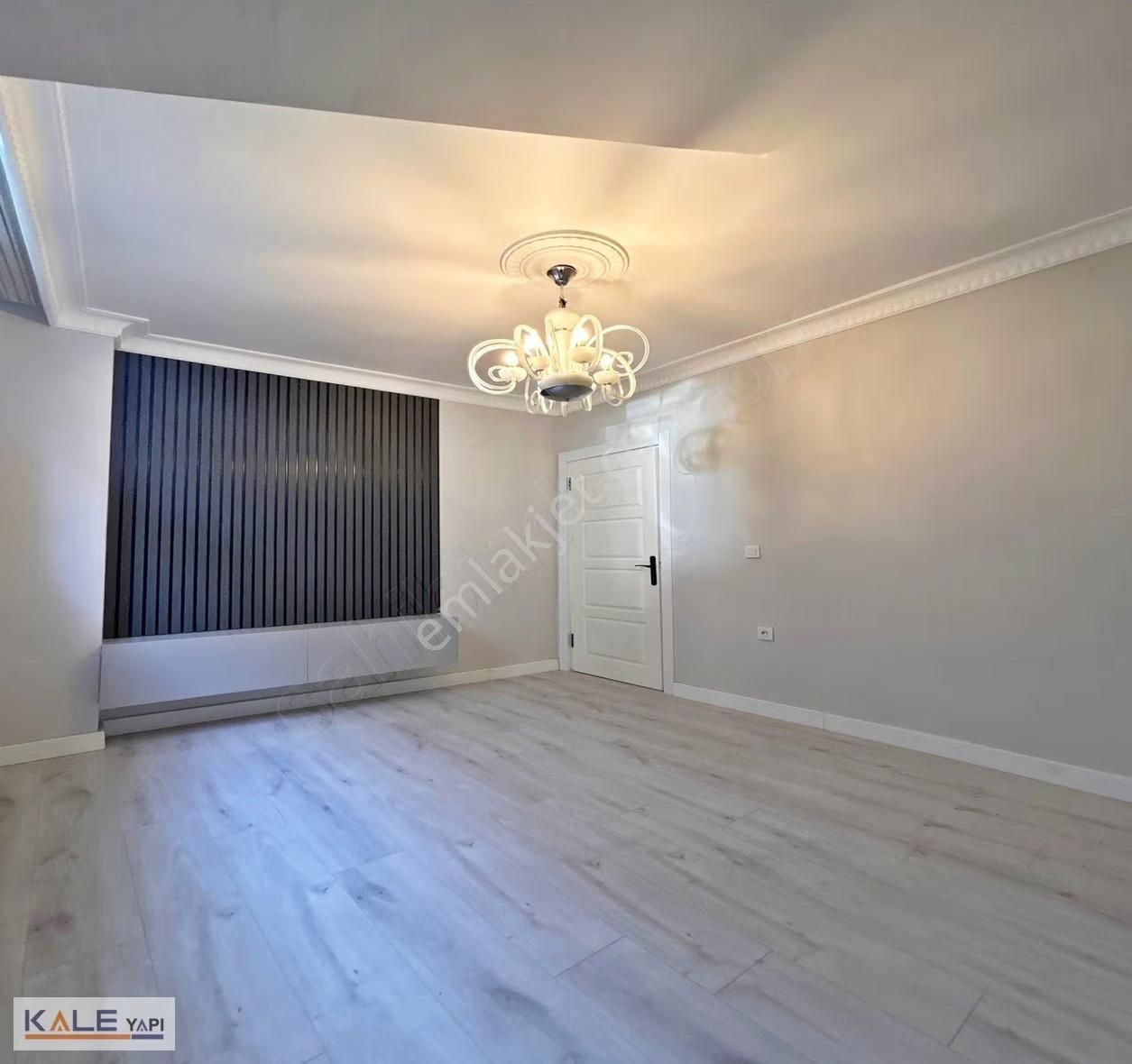 Yeni Yıla Özel Tasarım Dekorlu Satılık 3+1 Bahçeli Bahçe Kat - Görsel 15