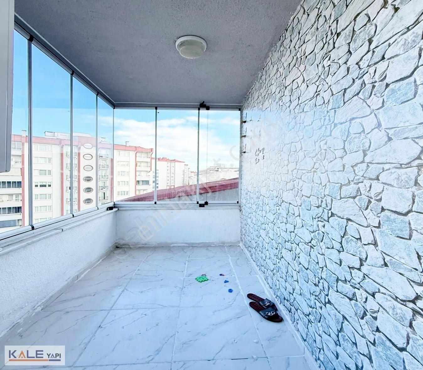 Oto Parklı Butik Site İçerisinde Satılık 2+1 İskanlı Daire - Görsel 6