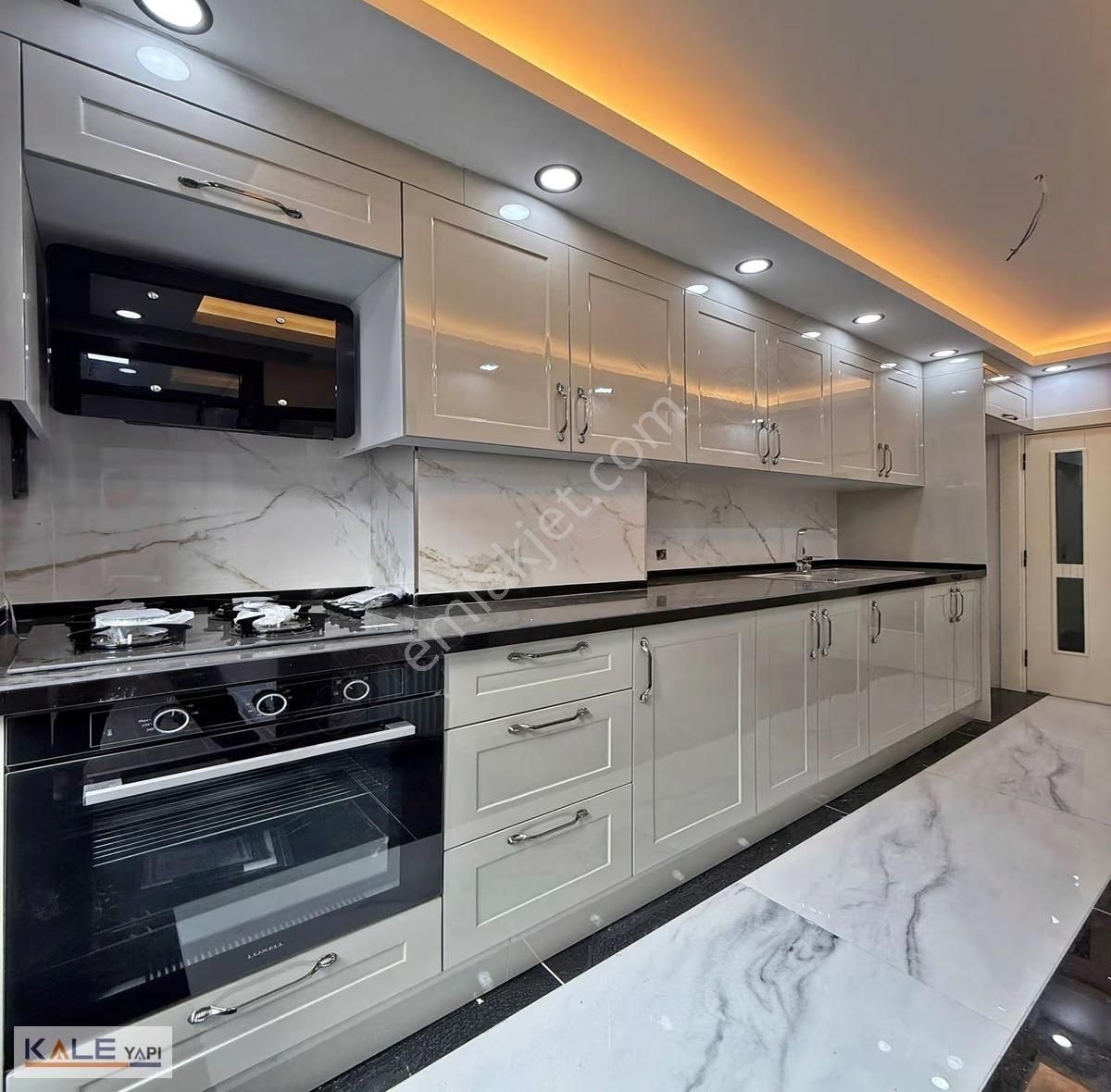 Merkezi Konumda Ferah 2+1 Daire Kaçırılmayacak Fırsat