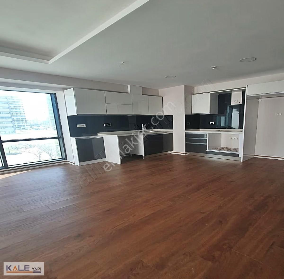 Metro Projesinin Dibinde Yatırımlık 1+1 Fırsat Daire - Görsel 22