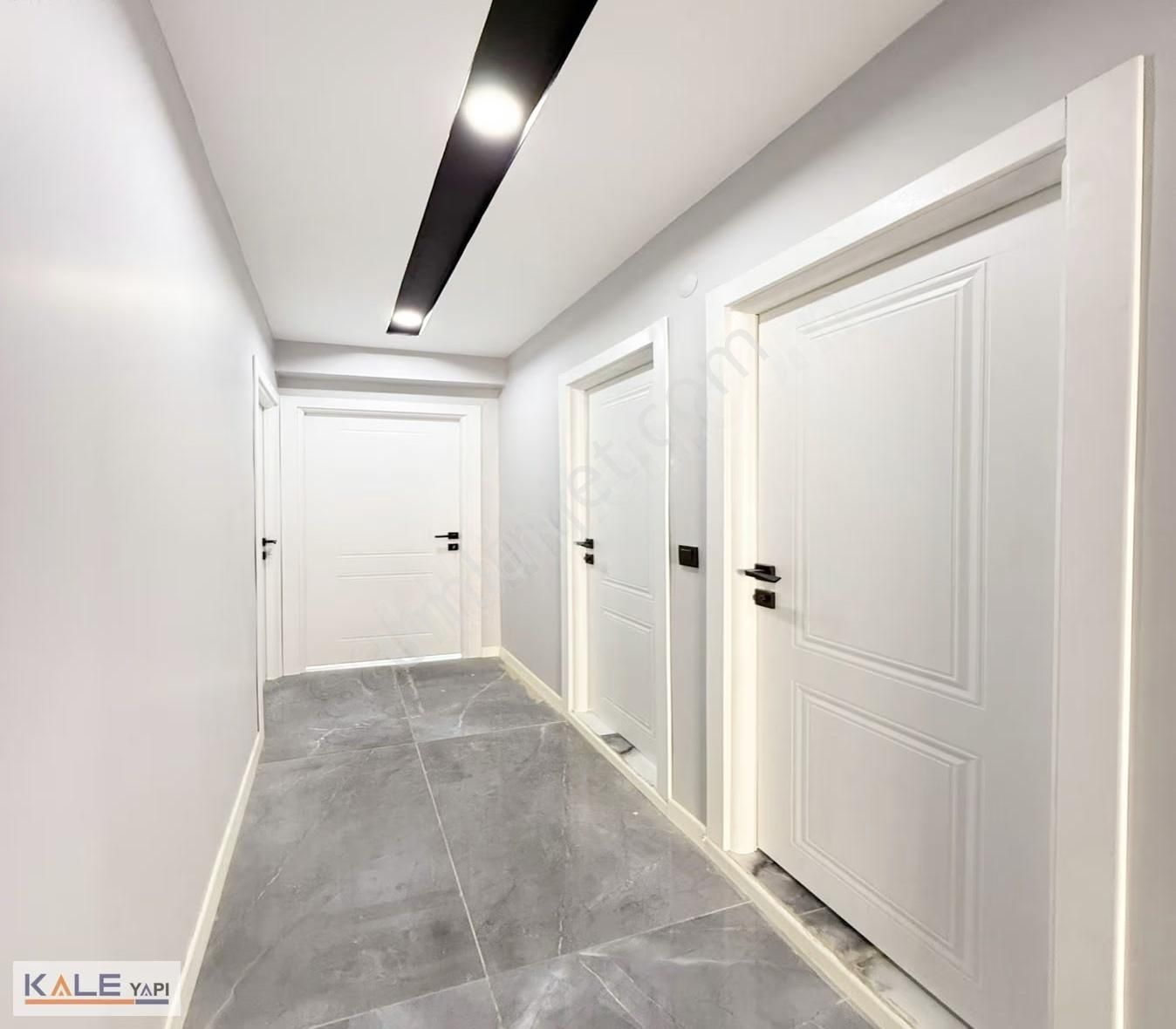 Merkezi Konumda Satılık Sıfır 3+1 İskanlı Balkonlu Daire - Görsel 17