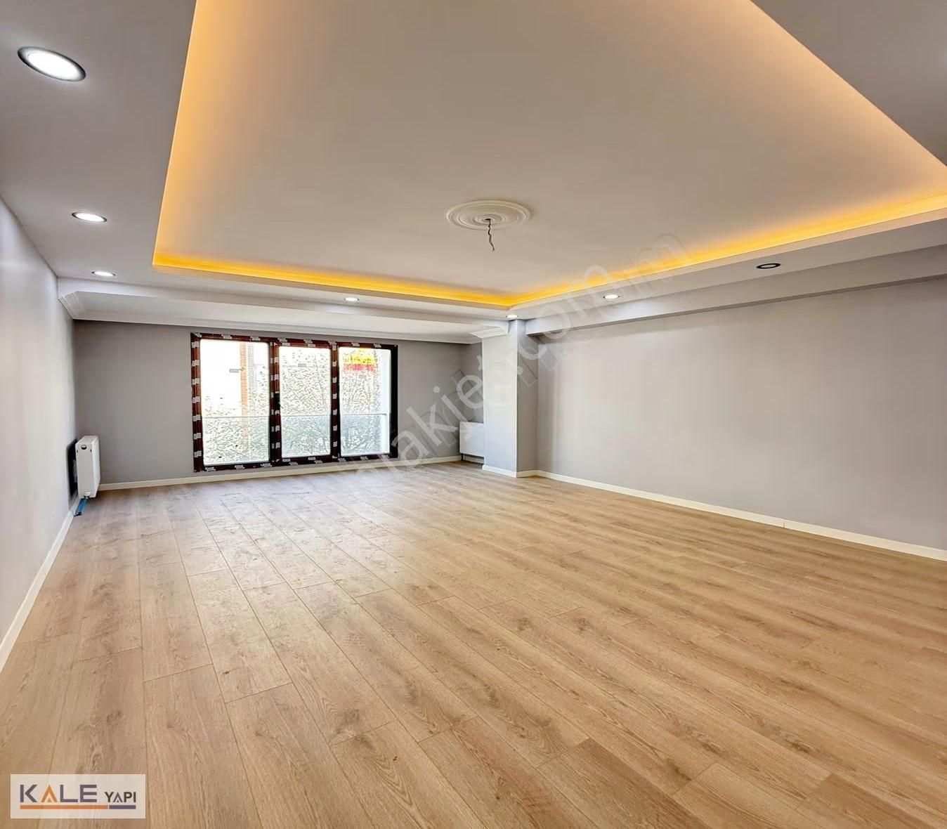 Merkezi Konumda Satılık Sıfır 3+1 İskanlı Balkonlu Daire