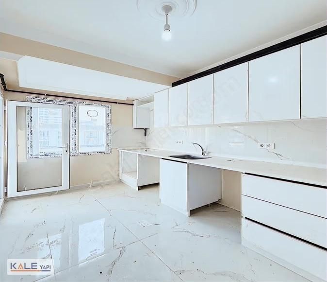 Bahçeşehir Konumunda Satılık 2+1 Sıfır Daire - Görsel 14