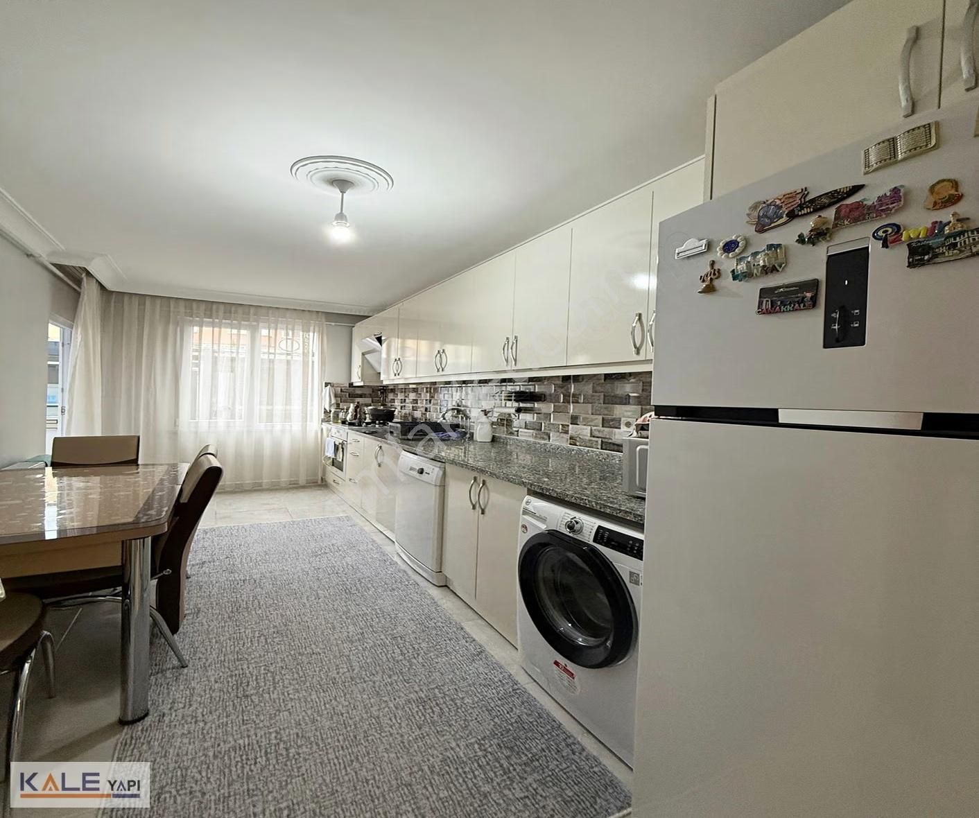 Bahçeşehire Ve İstinye Hastanesıne Komşu Tek Daire Üzeri 3+1 - Görsel 30