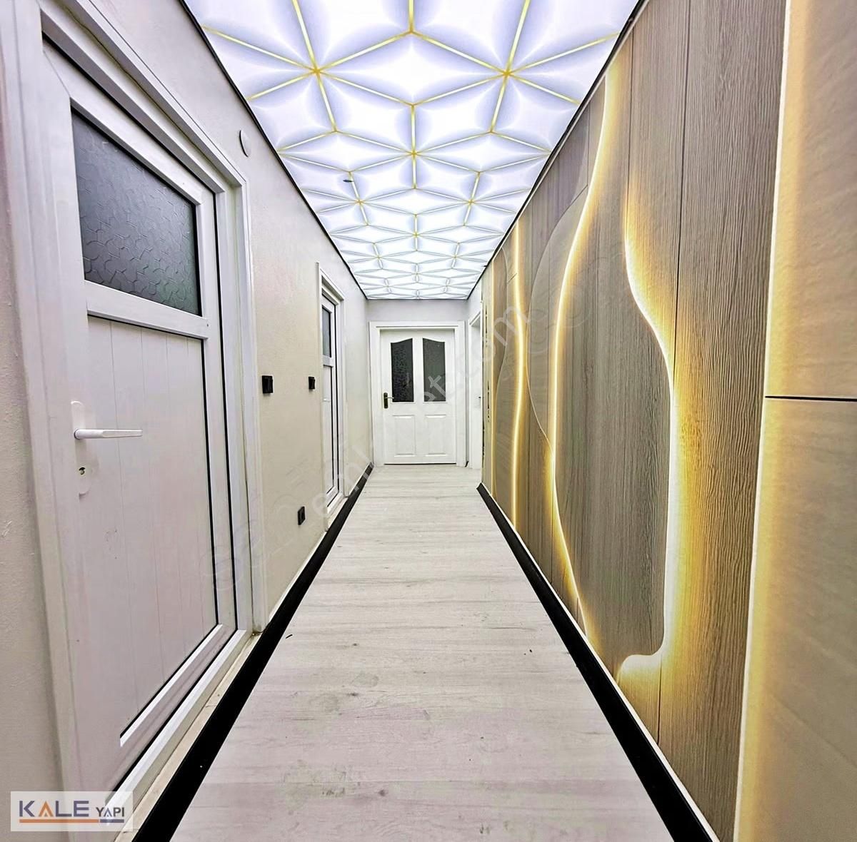 Bahçeşehire Komşu Krediye Uygun 3+1 Yatırımlık Daire - Görsel 15