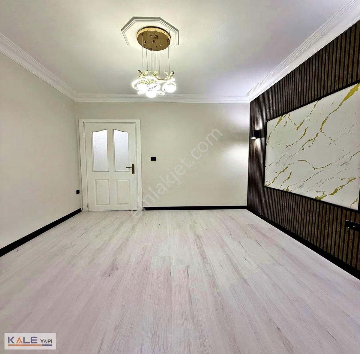 Bahçeşehire Komşu Krediye Uygun 3+1 Yatırımlık Daire - Görsel 34