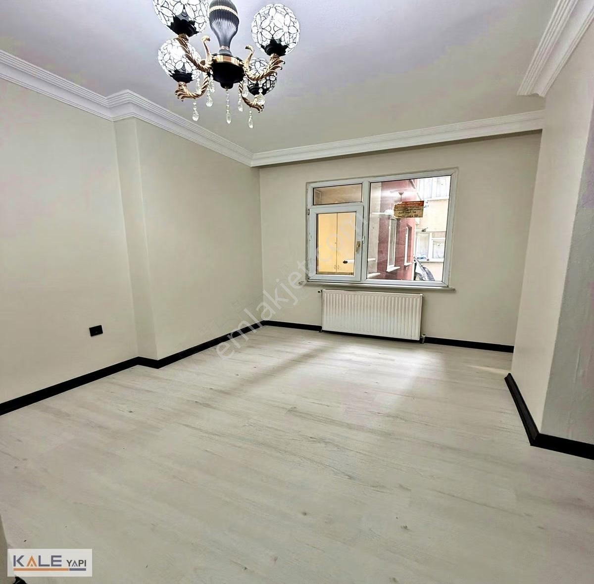 Bahçeşehire Komşu Krediye Uygun 3+1 Yatırımlık Daire - Görsel 10