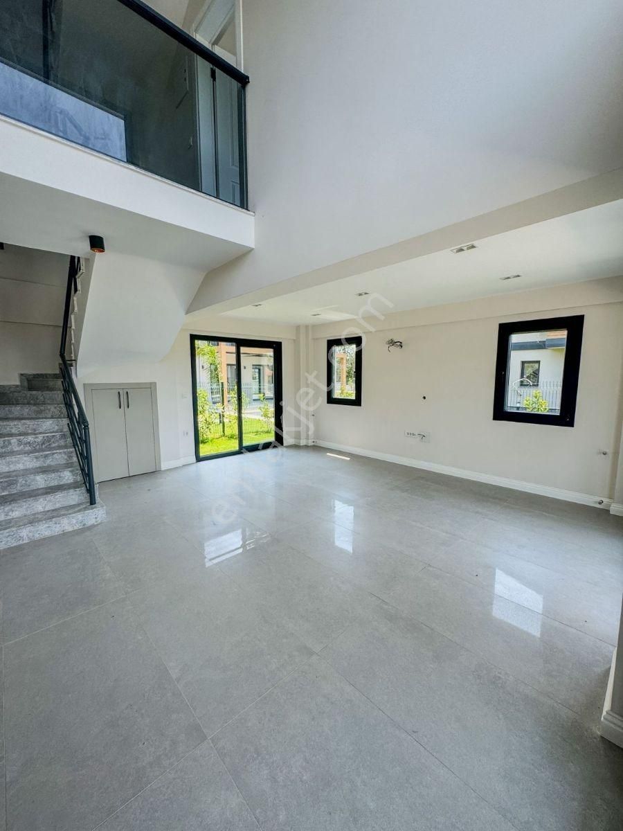 Yanıklar Da Satılık Müstakil Özel Villa - Görsel 20