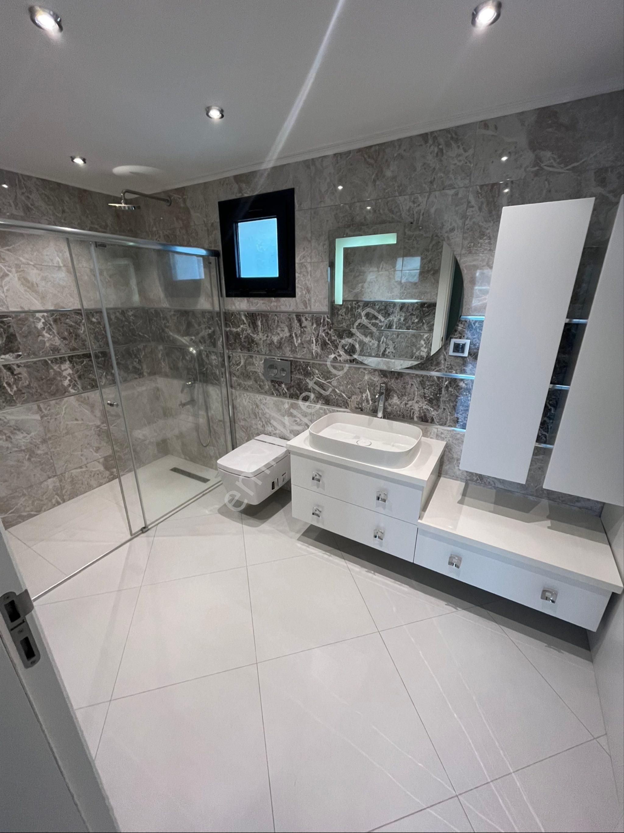 İzmir Güzelbahçe Satılık Lüks Villa - Görsel 14