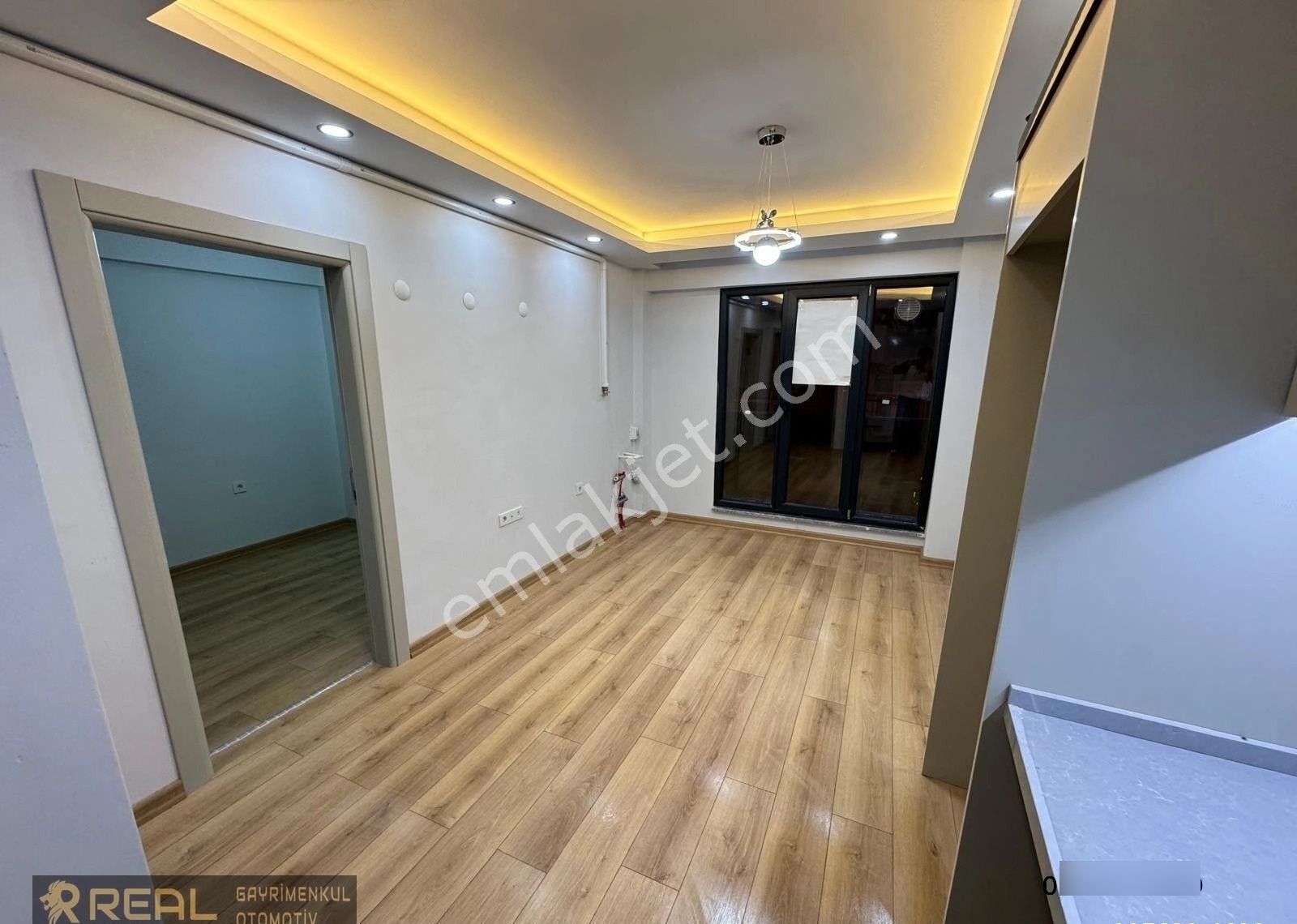 Bandırma Real Gayrimenkulden 17 Eylül Mahallesinde 1+1 Satılık Daire