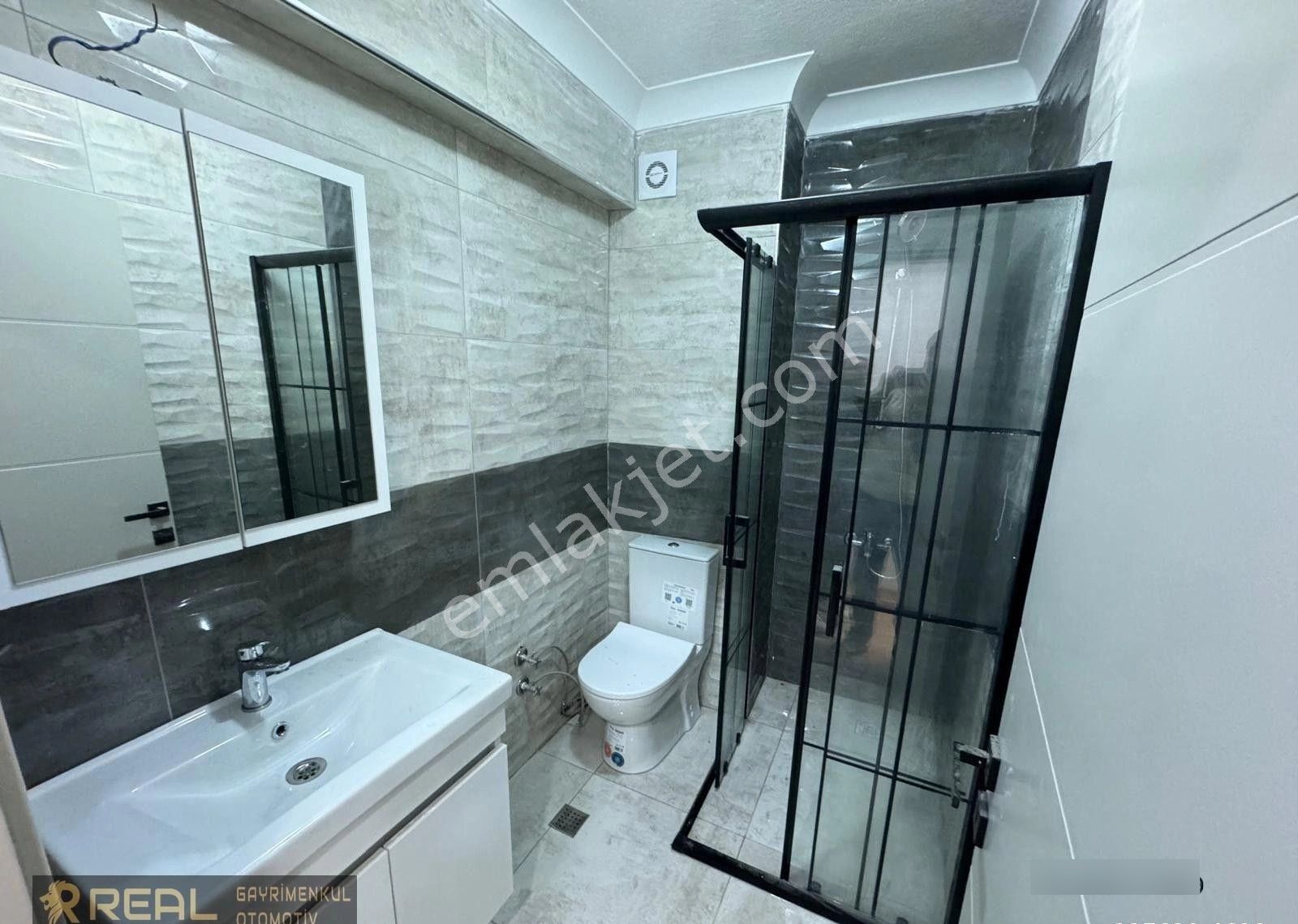 Bandırma Real Gayrimenkulden 17 Eylül Mahallesinde 1+1 Satılık Daire - Görsel 11