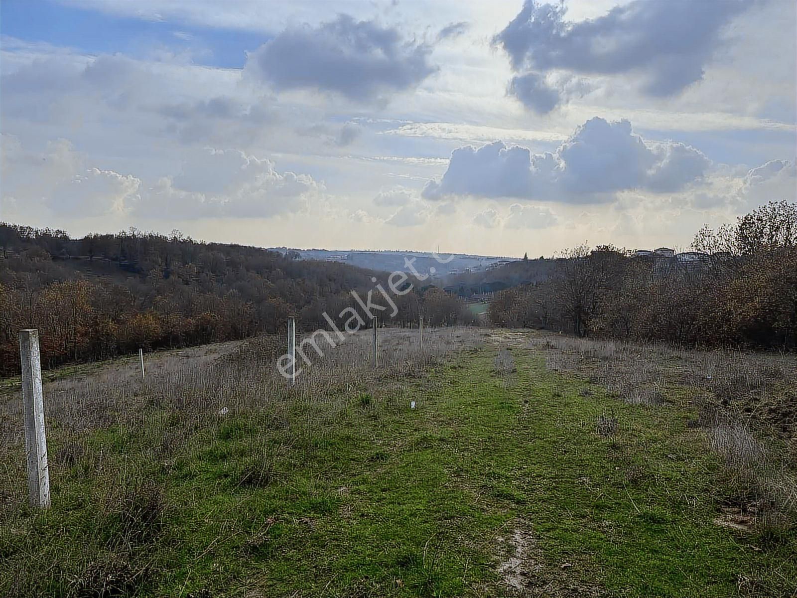 Silivri Büyükçavuşlu'da İmarlı Satılık Müstakil Arsa