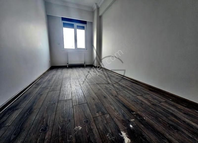 Feneryolunda Özgürlük Parkına Çok Yakın Sıfır 130m2 Satılık Boş - Görsel 4