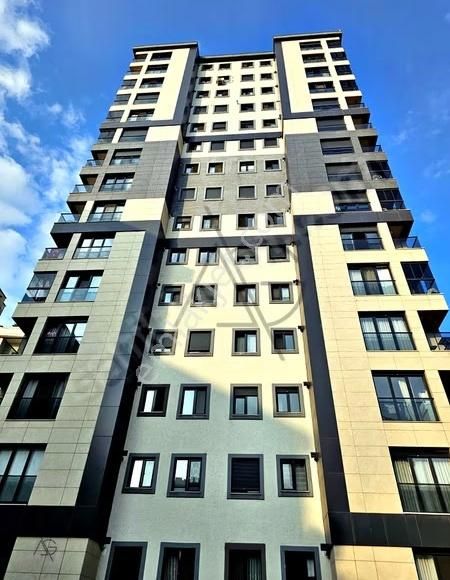 Feneryolunda Özgürlük Parkına Çok Yakın Sıfır 130m2 Satılık Boş