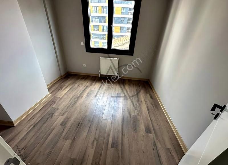 Erenköy Etemefendide Sıfır 95m2 2+1 Sıfır Balkonlu Satılık Boş - Görsel 14