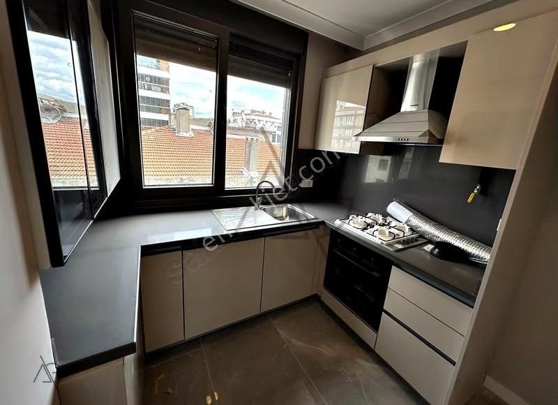 Erenköy Etemefendide Sıfır 95m2 2+1 Sıfır Balkonlu Satılık Boş - Görsel 13