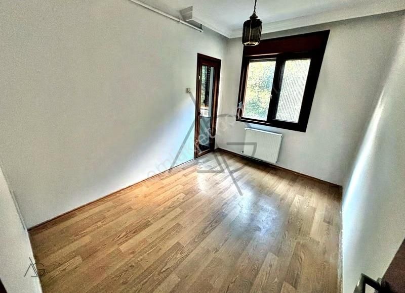 Atölyeden Erenköyde Yeni Binada 135 M2 3+1 Ebeveynli Balkonlu - Görsel 15