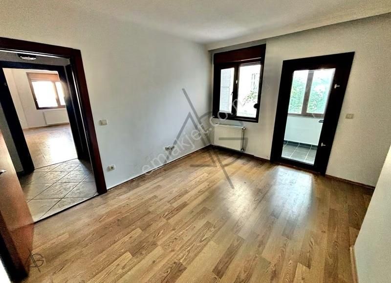 Atölyeden Erenköyde Yeni Binada 135 M2 3+1 Ebeveynli Balkonlu - Görsel 14