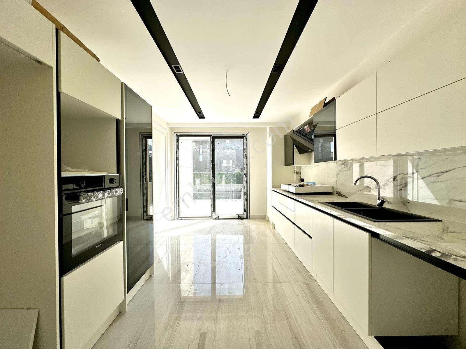 [kassel Yapı] Site İçerisinde-580m2 Bahçe-5+1 Ultra Lüks Villa - Görsel 22