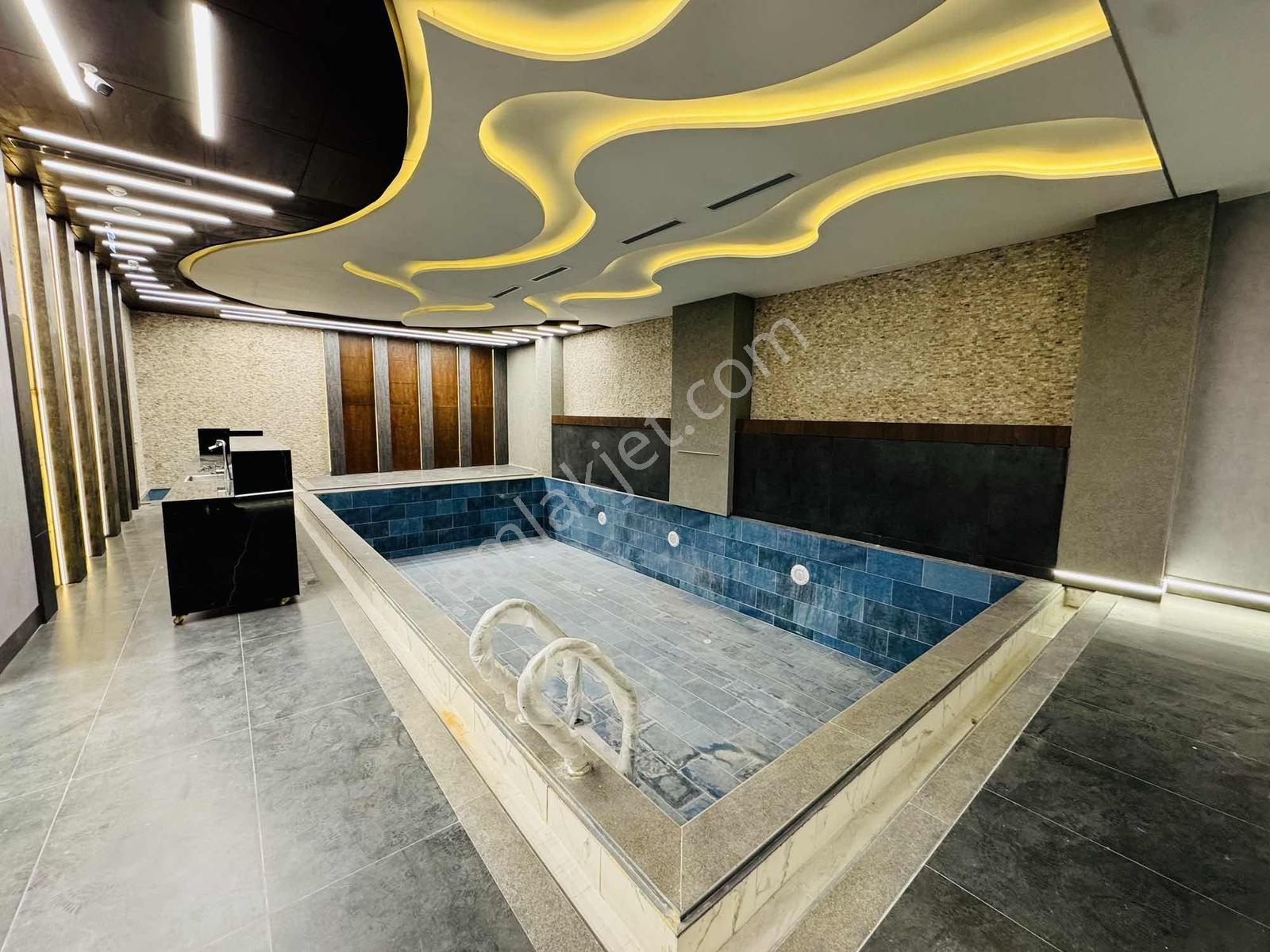 Anahtar Teslimi Kiralık 5 Yıldızlı Sıfır Otel 103 Odalı 11 Katlı - Görsel 33