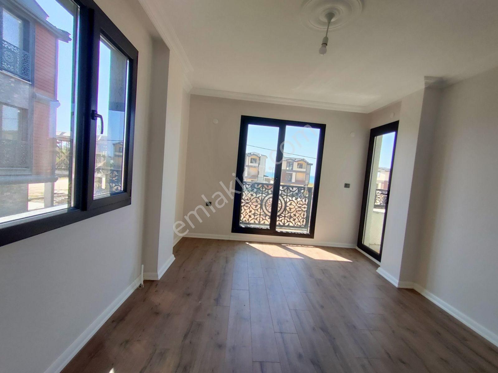 Yeniçiftlik Sahil Tarafında Yazlık Villa #kartallar'dan# - Görsel 9