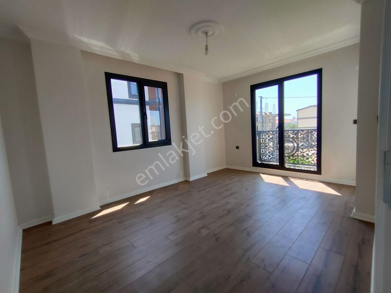 Yeniçiftlik Sahil Tarafında Yazlık Villa #kartallar'dan# - Görsel 8