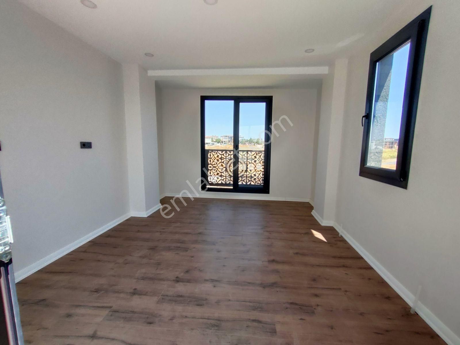 ***düzenli Ve Konforlu Villa***kartallar'dan Değerini Bilenlere - Görsel 31