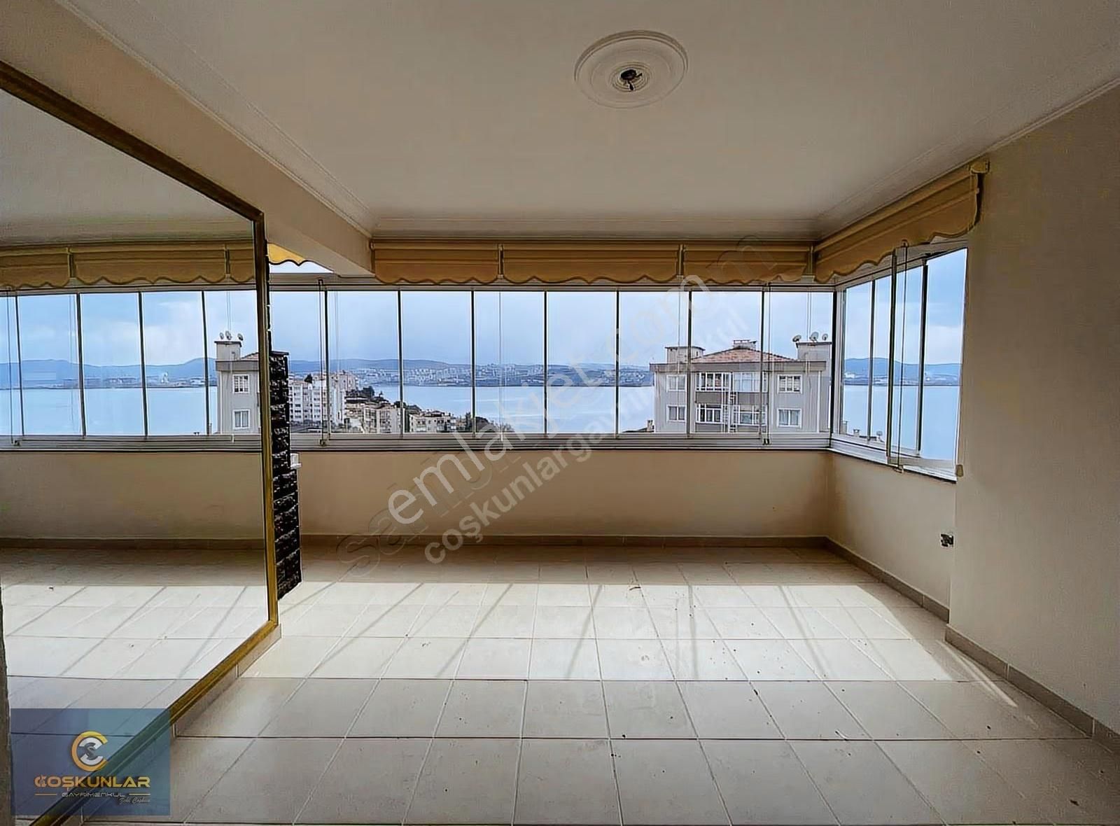 Cumhuriyet Mahallesi'nde Deniz Manzaralı Site İçikiralık3+1daire - Görsel 21