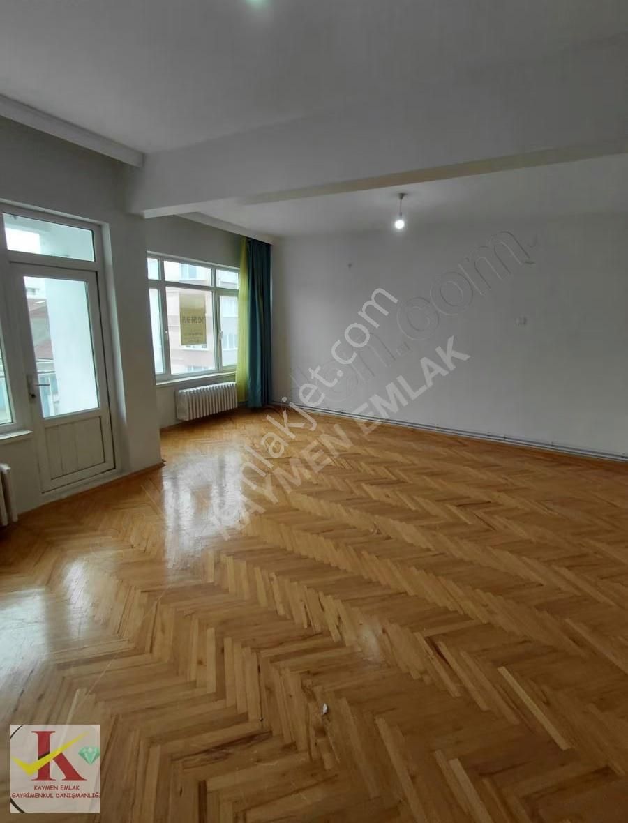 Kaymen Emlak Mükemmel Konumda Kiralık 2+1 Asansörlü Arakat Kombi - Görsel 3