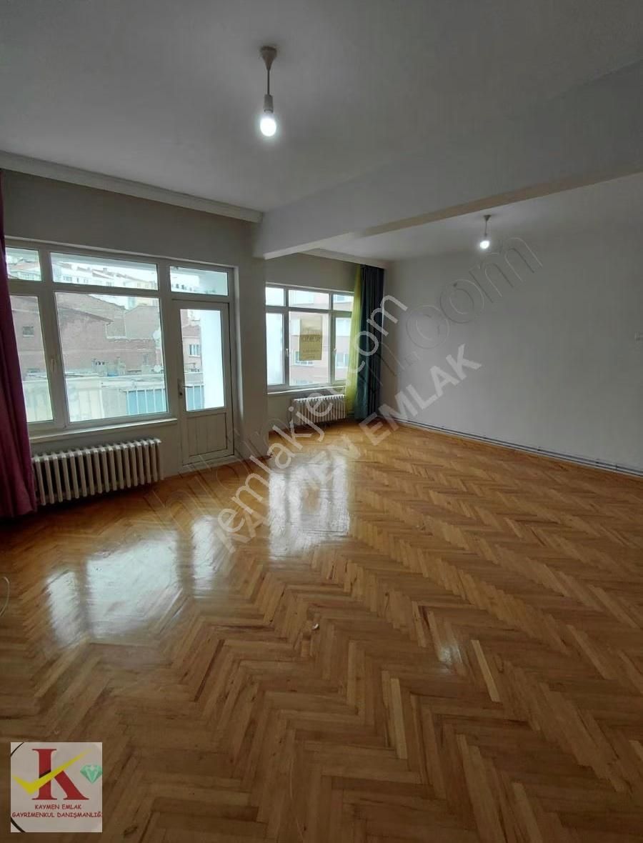 Kaymen Emlak Mükemmel Konumda Kiralık 2+1 Asansörlü Arakat Kombi - Görsel 17