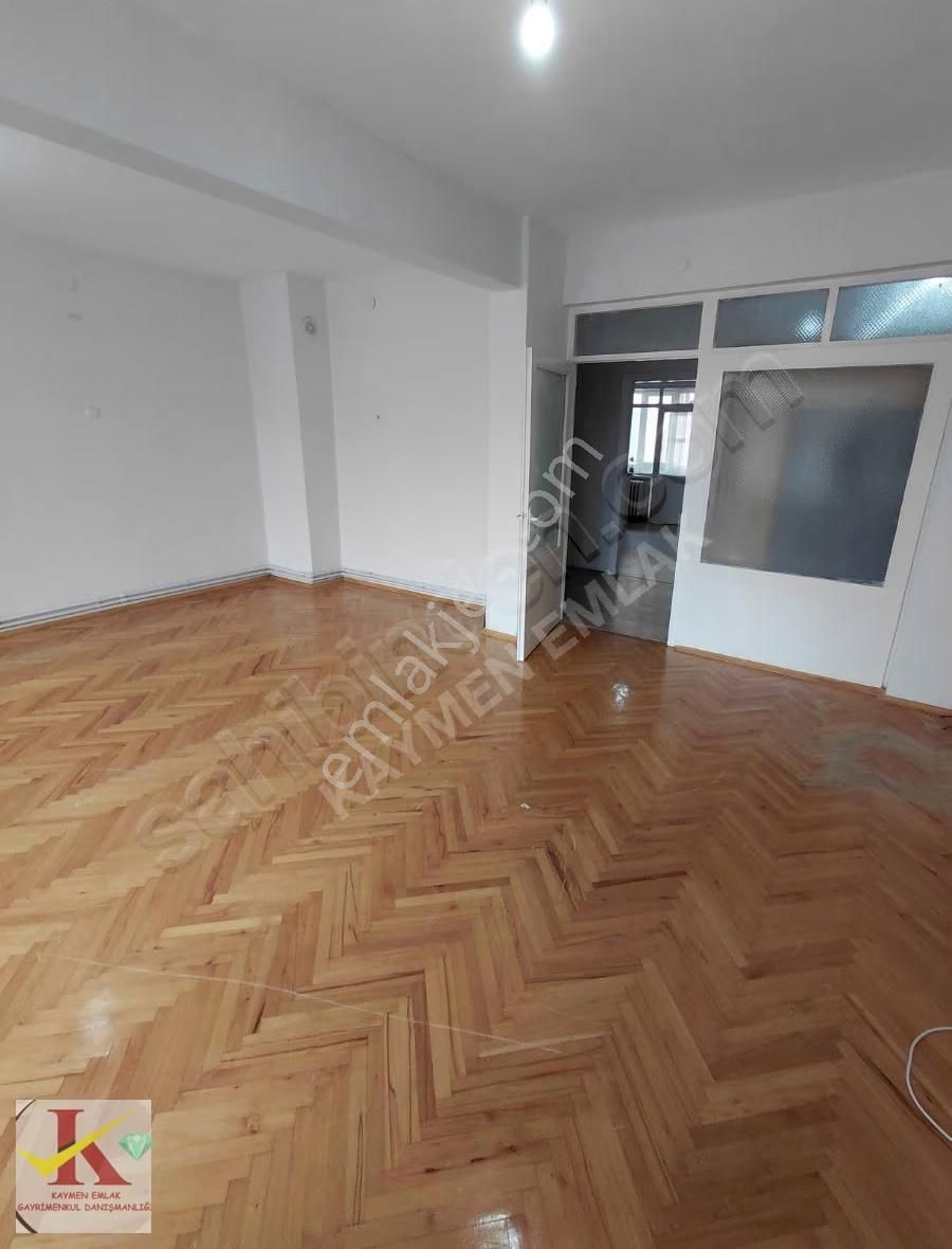 Kaymen Emlak Mükemmel Konumda Kiralık 2+1 Asansörlü Arakat Kombi - Görsel 23