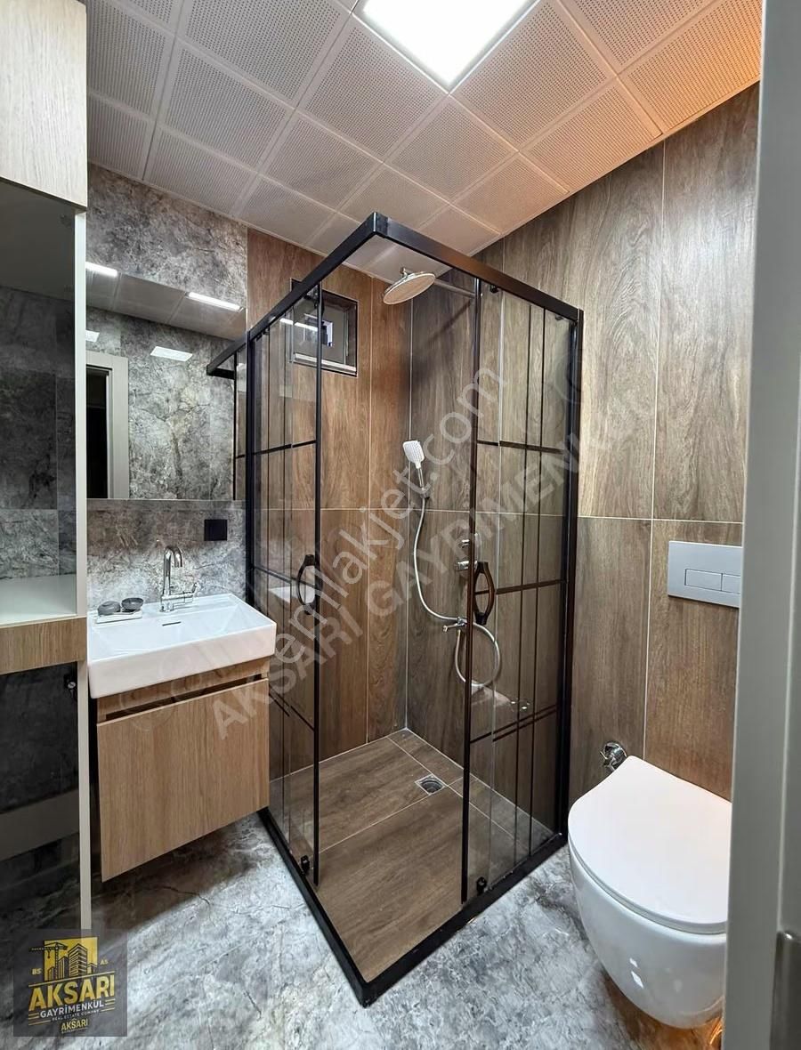 Karşıyakada Okul Dibi Tranvay 2+1 Satılık Daire - Görsel 25