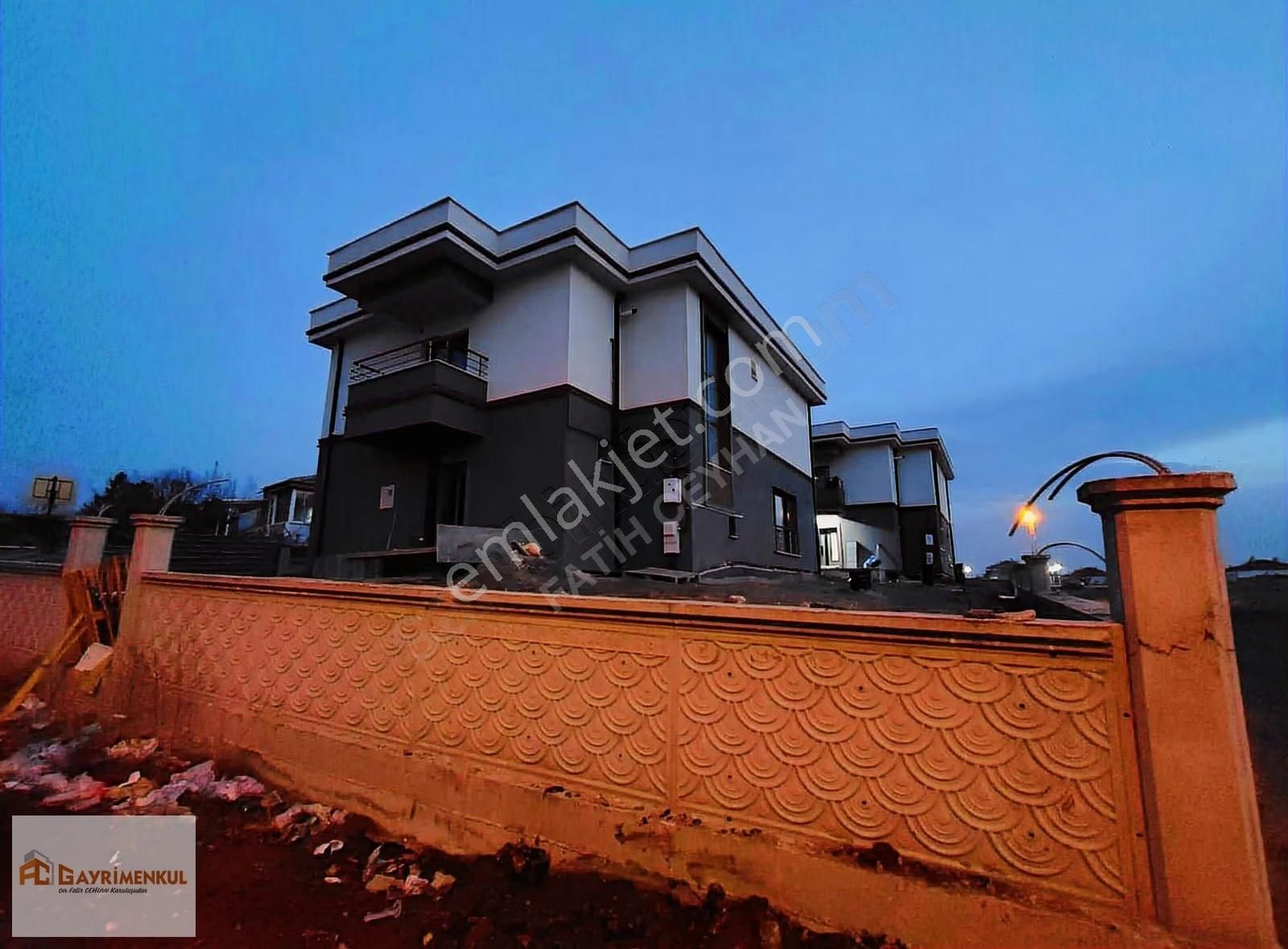 Meskenli | Sıfır | Müstakil | 6+1 | Her Odada Banyolu Lüks Villa - Görsel 9