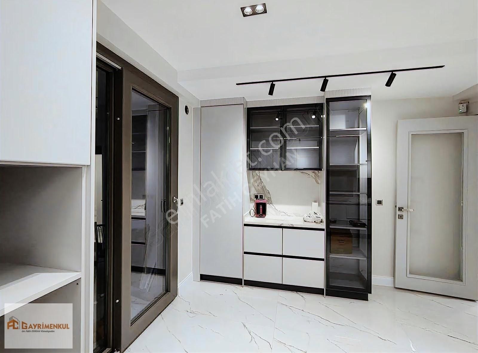 Meskenli | Sıfır | Müstakil | 6+1 | Her Odada Banyolu Lüks Villa - Görsel 29