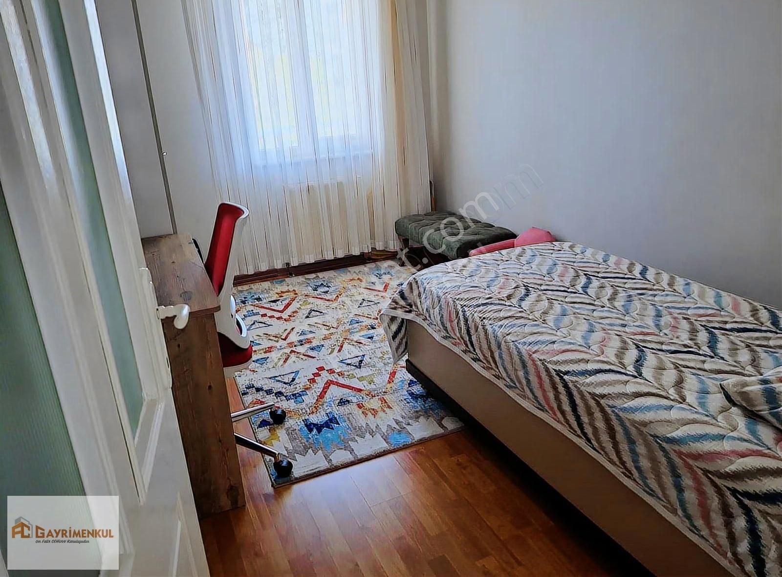 Talas Bahçelievlerde 4 Cepheli Tramvaya Yakın 5+1 Geniş Daire - Görsel 16